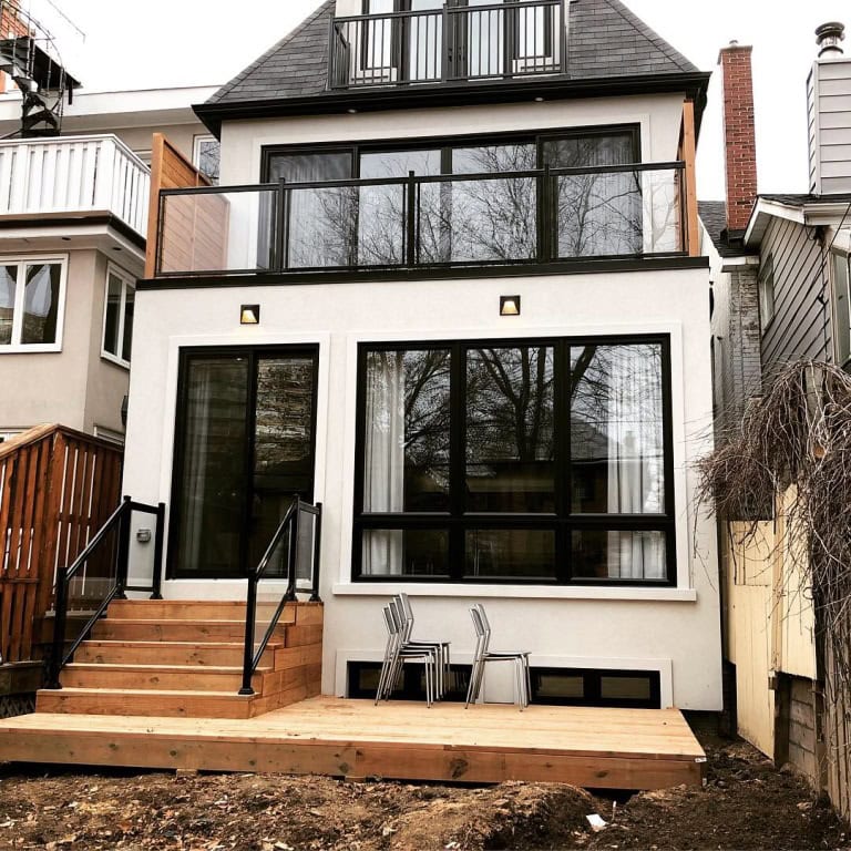 aluminum balcony railing